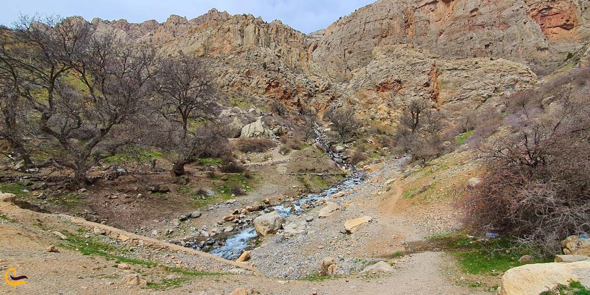 تصویری از سرچشمه ی خارود قزوین