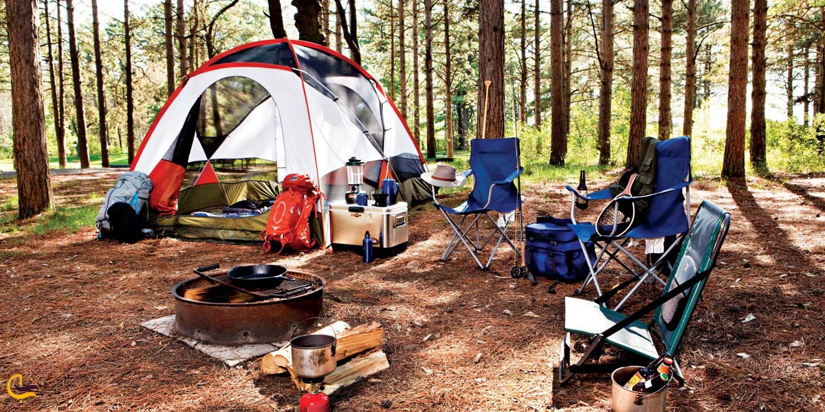 تصویری از کمپ زدن و اقامت در طبیعت سربسز آبشار گورگور