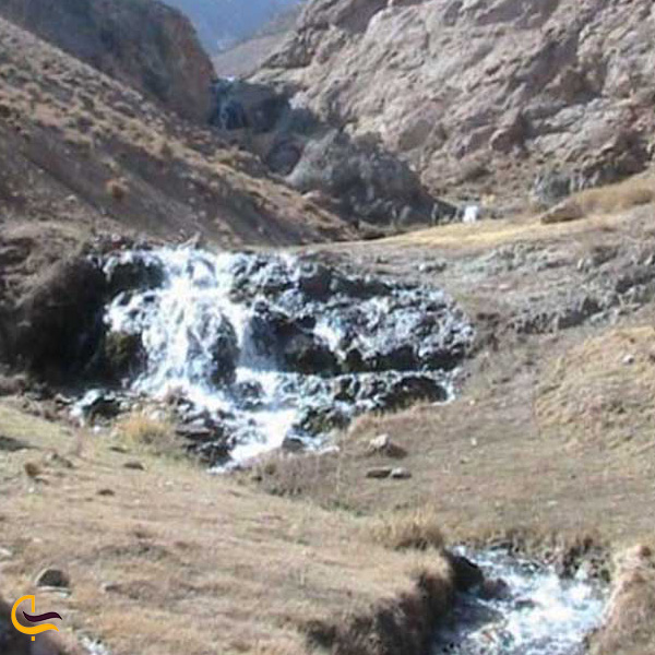تصویری از آبشار فیض آباد راور