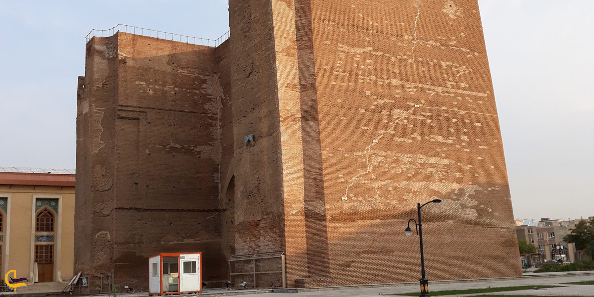 تصویری از زاویه مختلف ارگ تبریز 