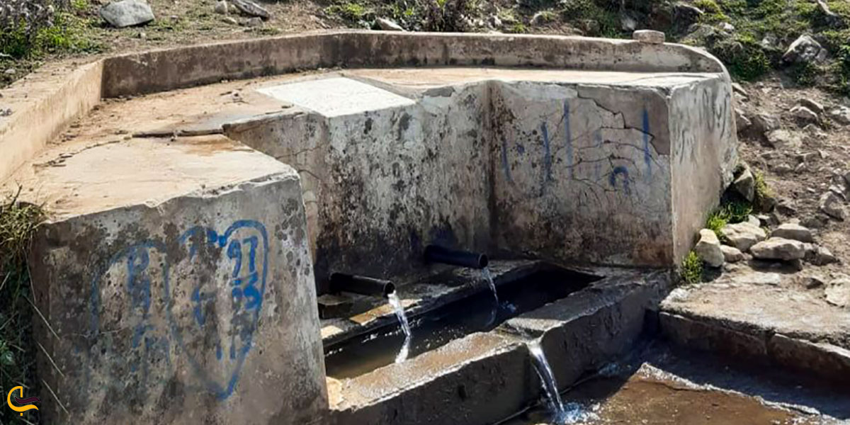 نمایی ازچشمه آب معدنی لوزان