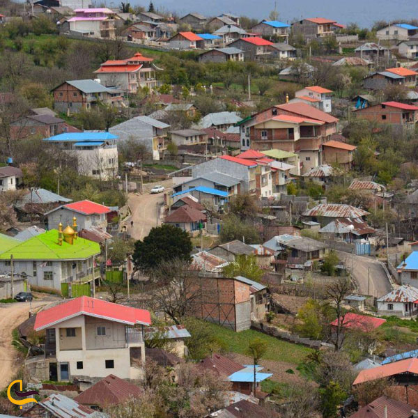 تصویری از روستای پر کوه دودانگه