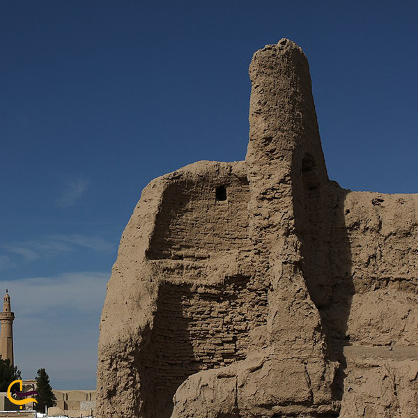 تصویر نارین قلعه در شهر نایین