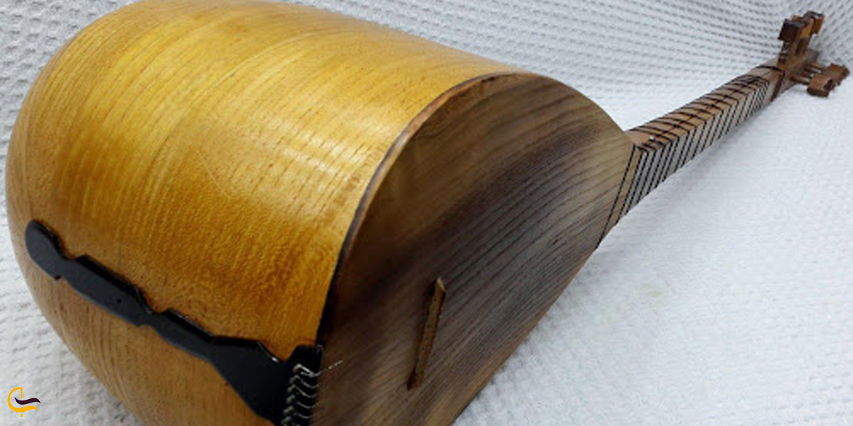 تصویری از آلات موسیقی محلی بناب