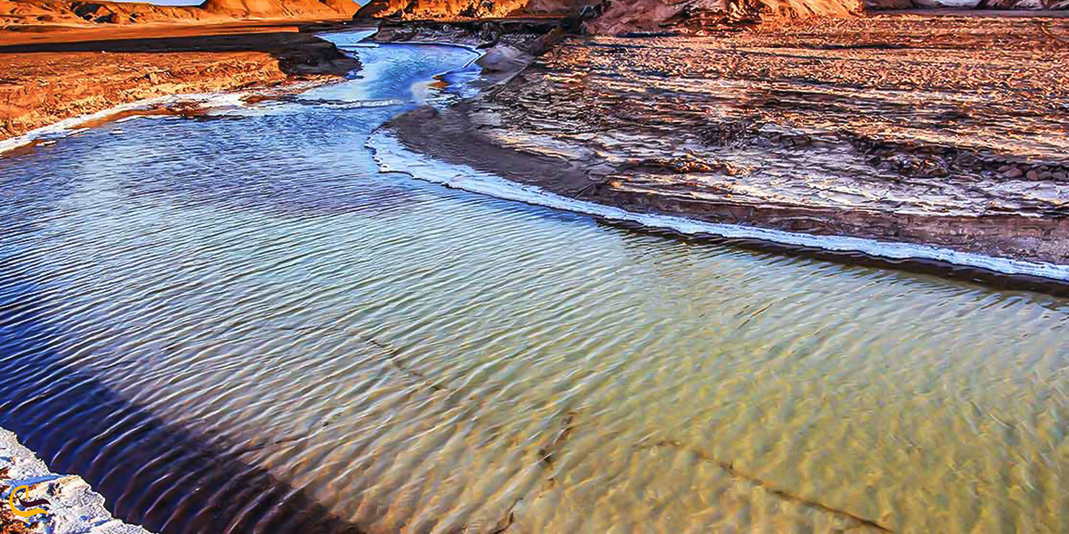 تصویر رود شور شور ترین رودخانه جهان در کلوت شهداد