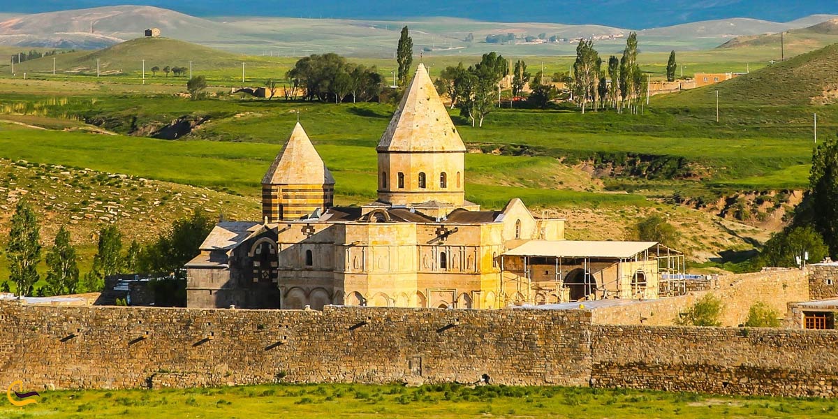 تصویری از قره کلیسا در آذربایجان غربی