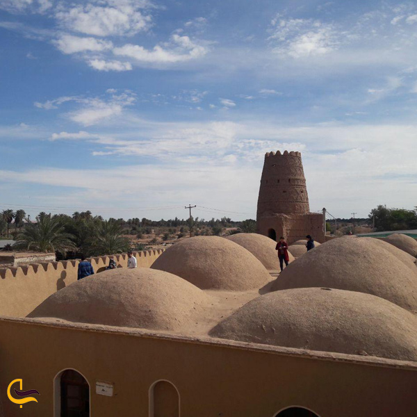 تصویری از قلعه شفیع‌آباد