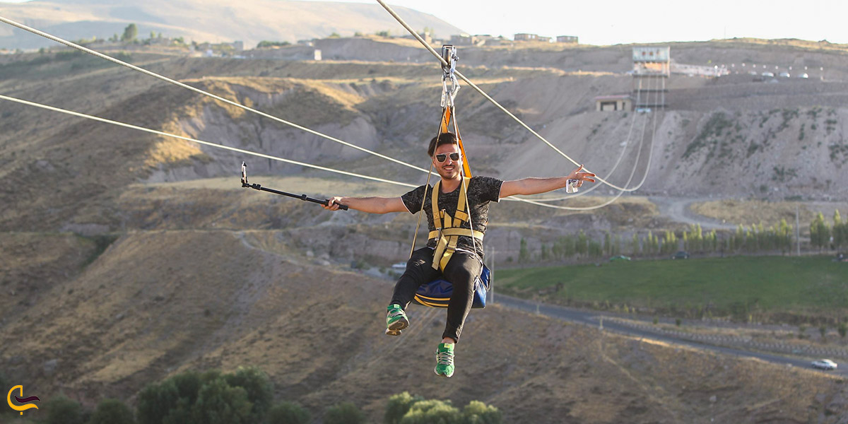 نمایی اززیپ لاین