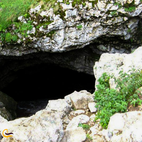 تصویری از غار تلابن گورج