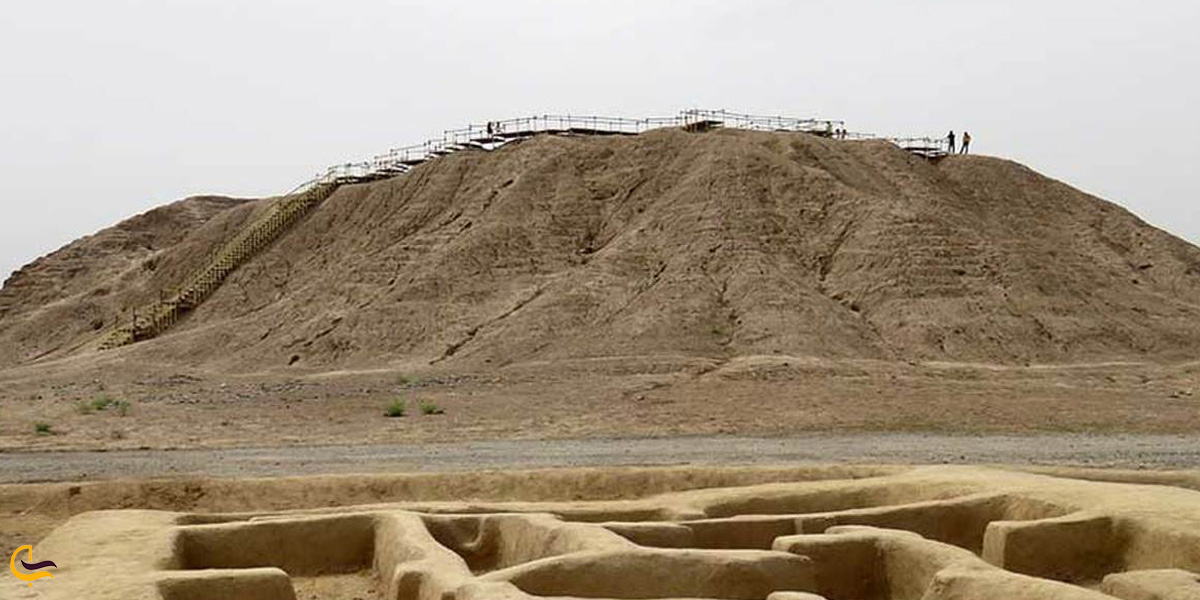 تصویری از محوطه باستان شناسی کنارصندل