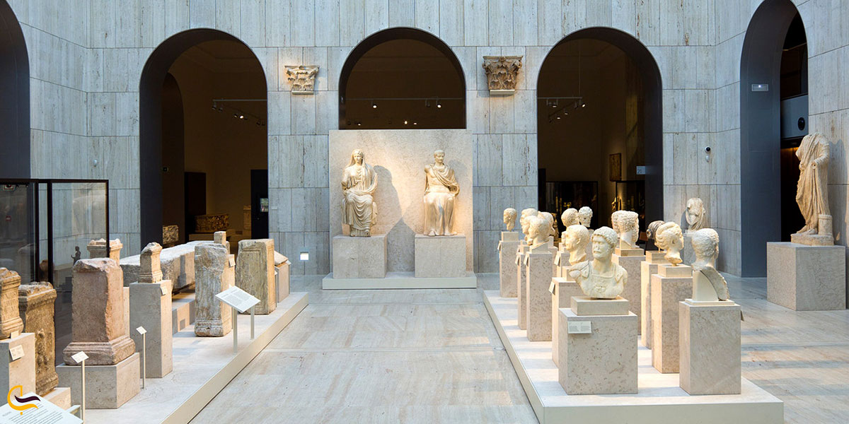 عکس بناهای باستانی موزه مادرید