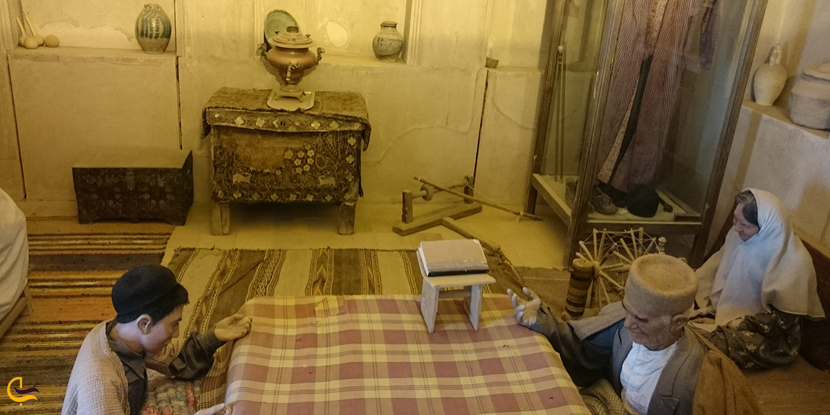 عکس اتاق کرسی خانه پیرنیا