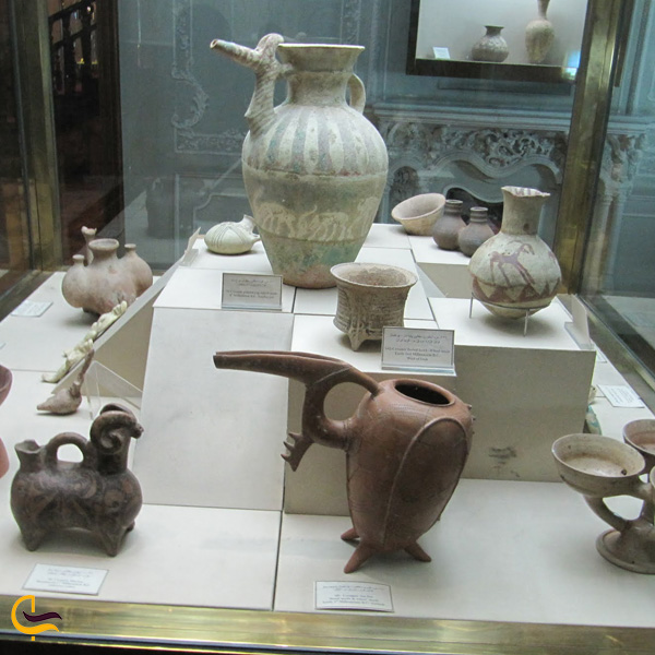 تصویری از موزه آبگینه و سفالینه های ایران