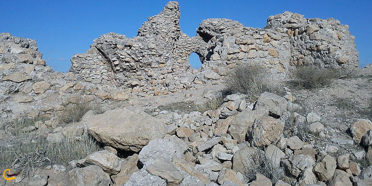 عکس قلعه کوهزاد کوهدشت