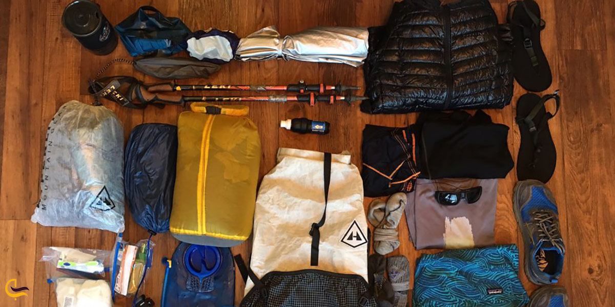 عکس وسایل ضروری برای بازدید از غار