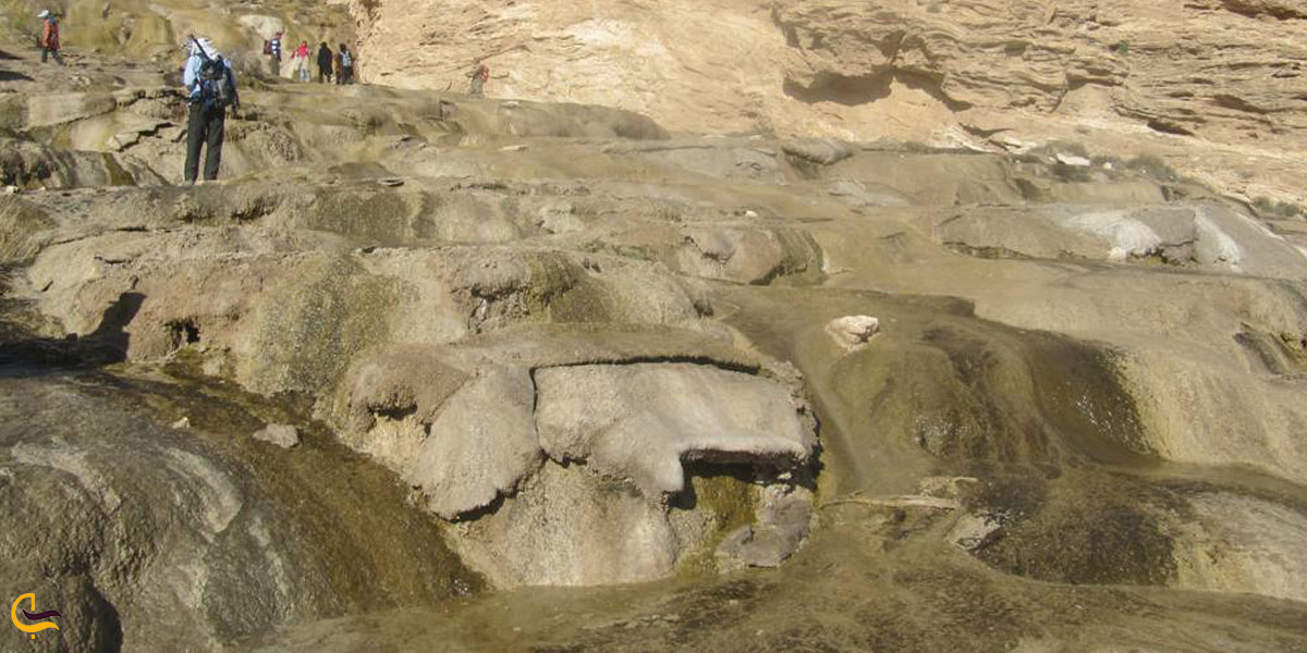 تصویری از سنگ آب ندوشن