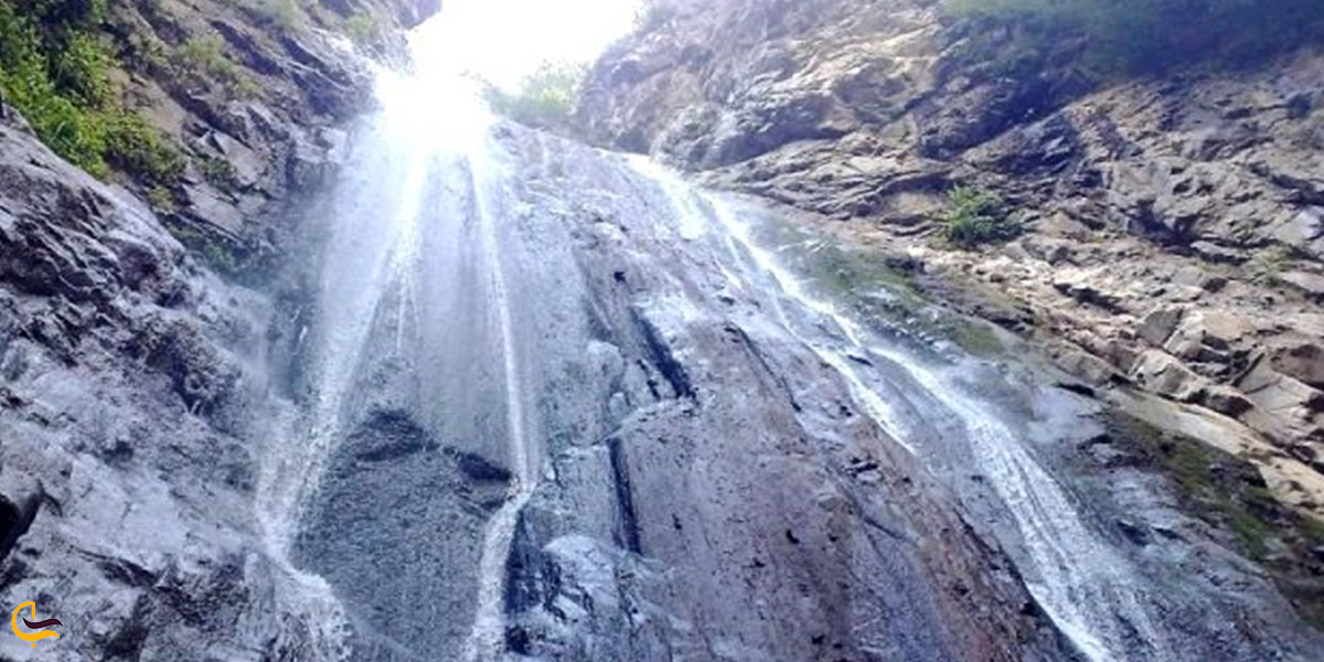 تصویری از آبشار سجیران