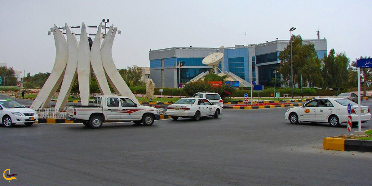 عکس میدان سنایی کیش