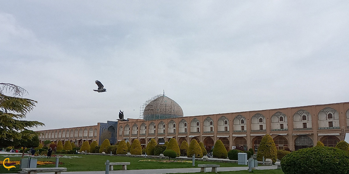 نمایی از مسجد شیخ لطف الله