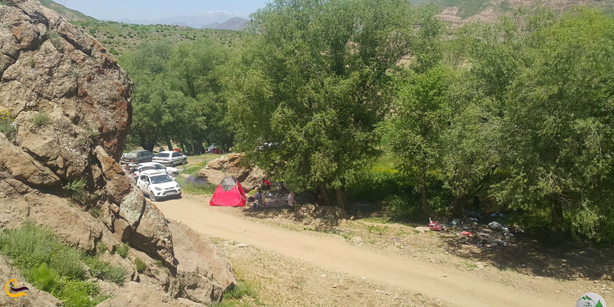 عکس بهترین زمان بازدید از غار یخ مراد چالوس