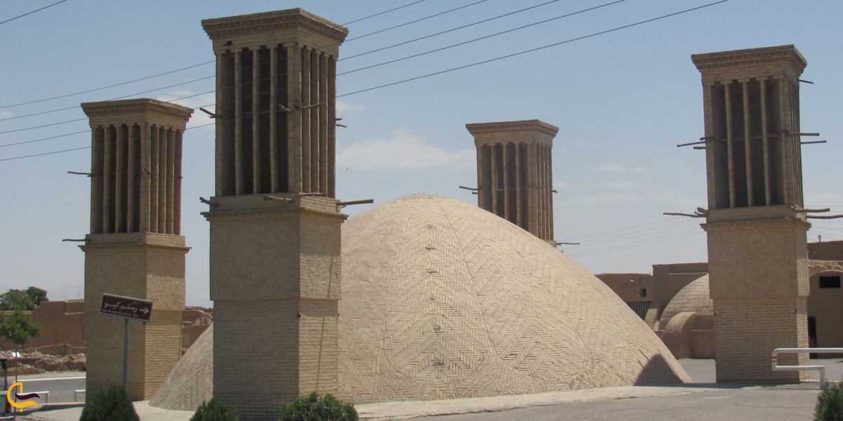 تصویری از آب انبار سر یزد