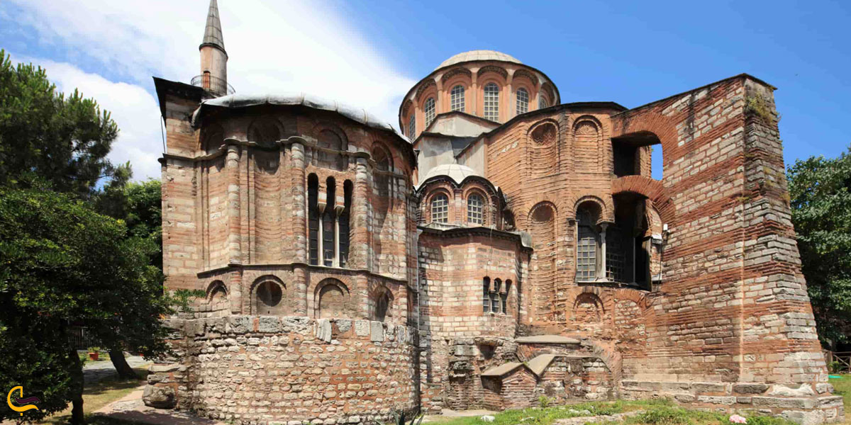 تصویری از کلیسای چورا