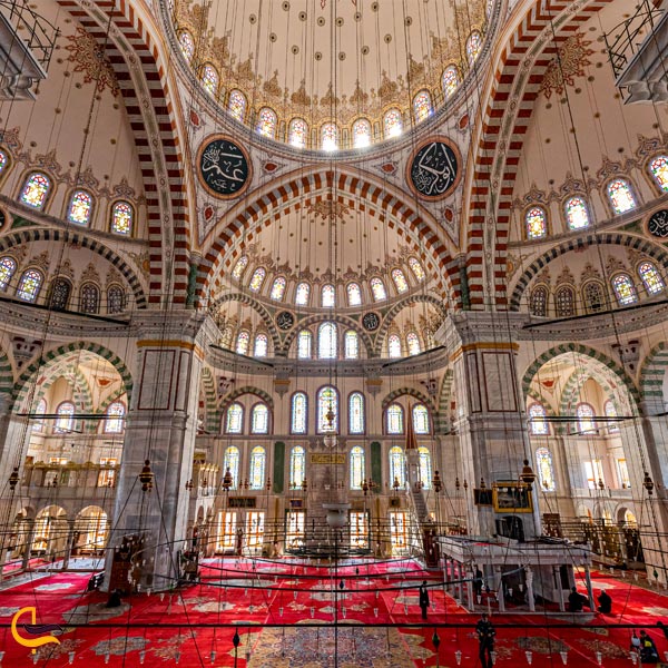تصویری از مسجد فاتح استانبول