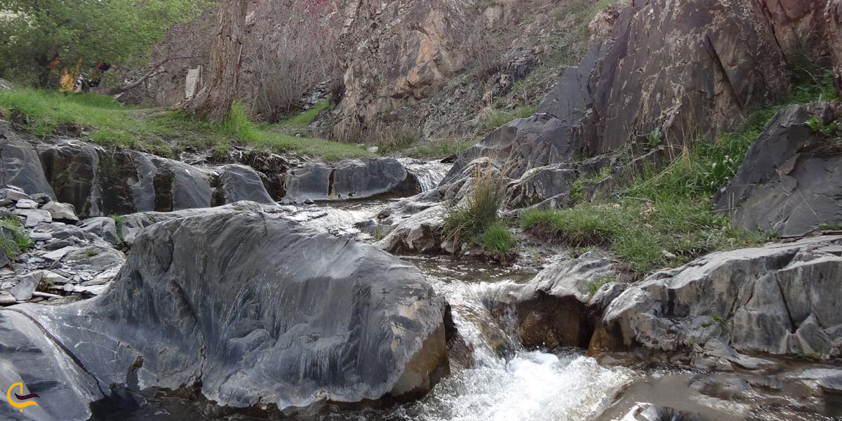 تصویری از رودخانه پنج دره