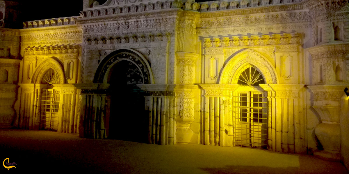 تصویری از بخش های مختلف مسجد رنگونی های آبادان