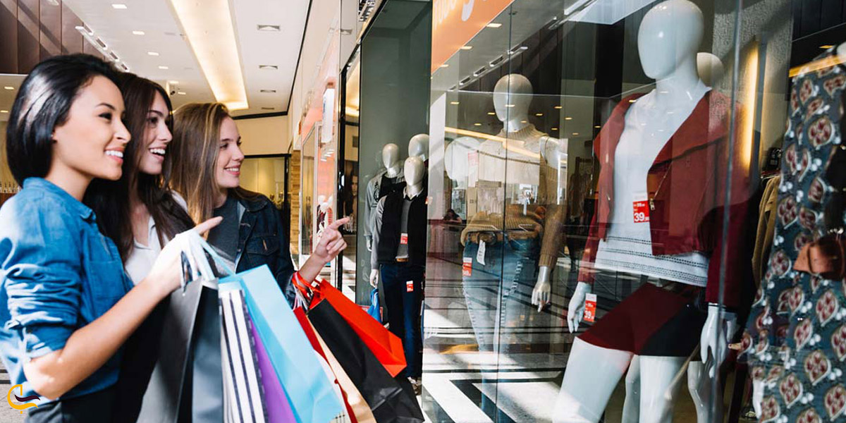 تصویری از خرید در پاساژ های ترکیه