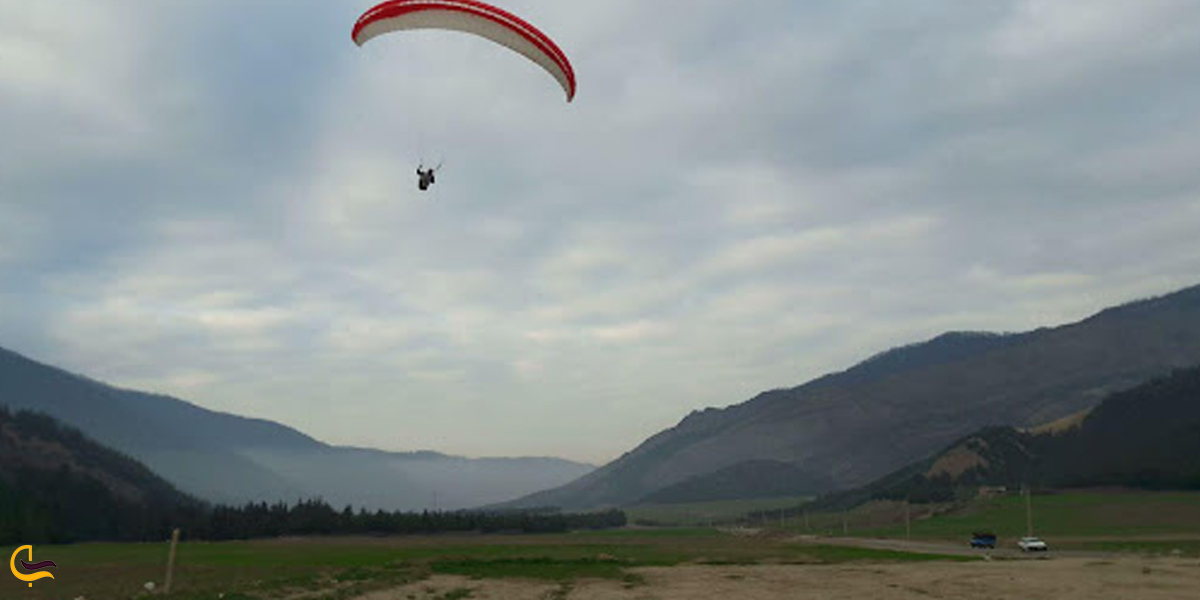 تصویری از باشگاه خلبانی ققنوس