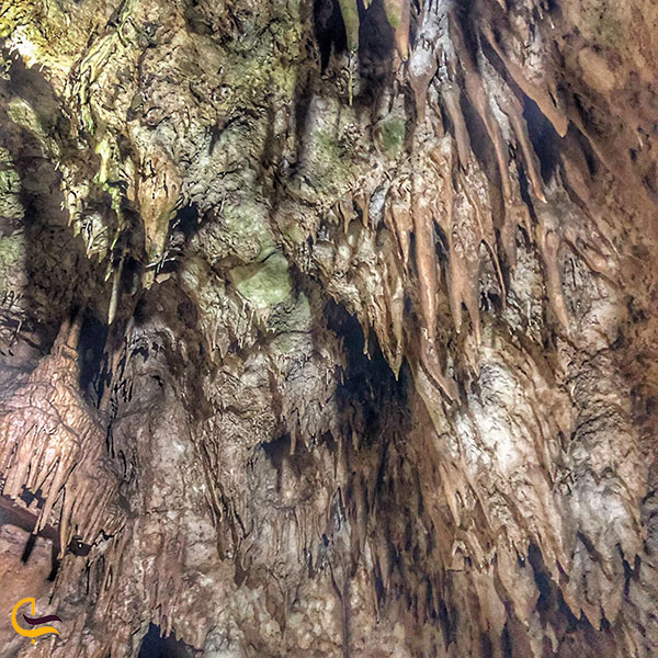 عکس جاذبه‌های دیدنی داخل غار