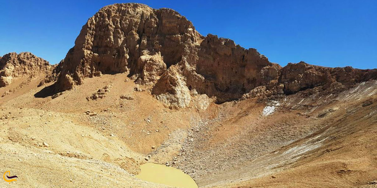 عکس کوههای زرد کوه