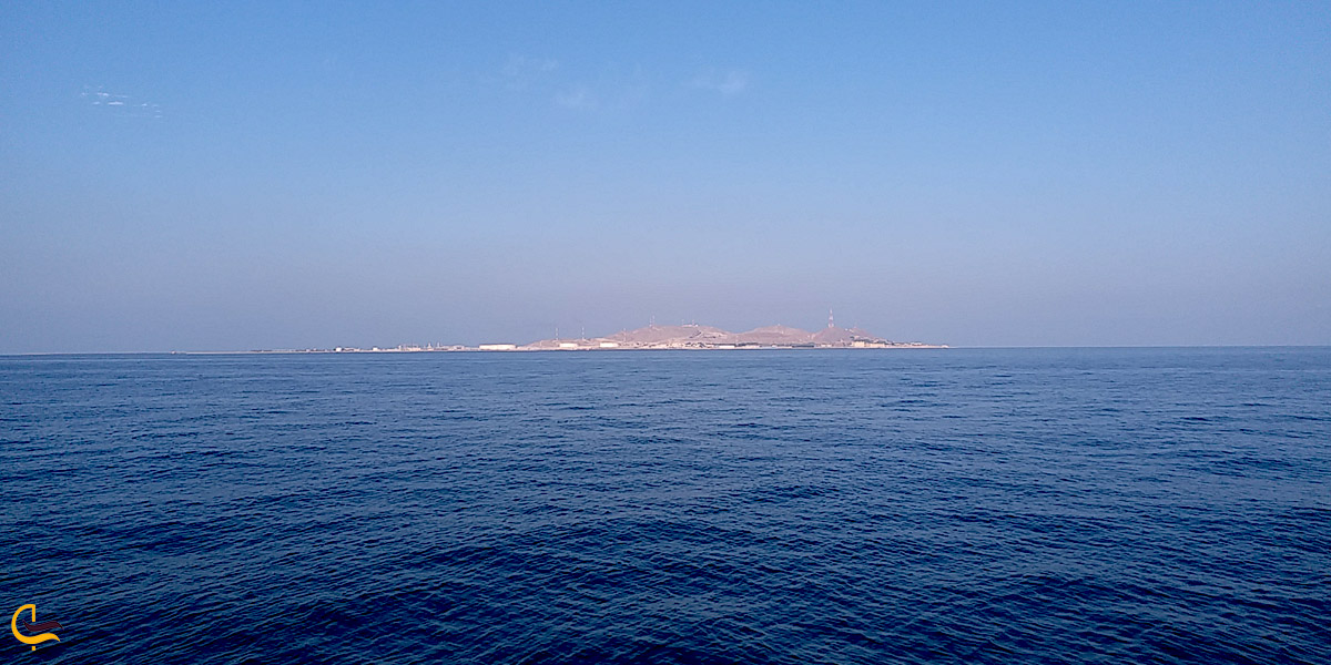 تصویری از جزیره زرکوه