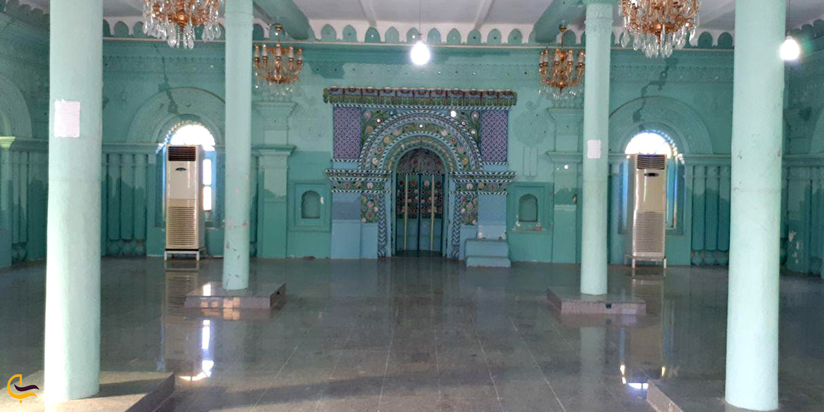 نمایی از داخل مسجد رنگونی ها