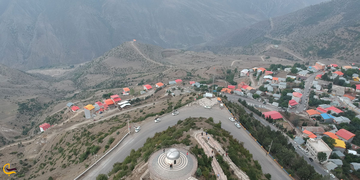 تصویری از آلاشت