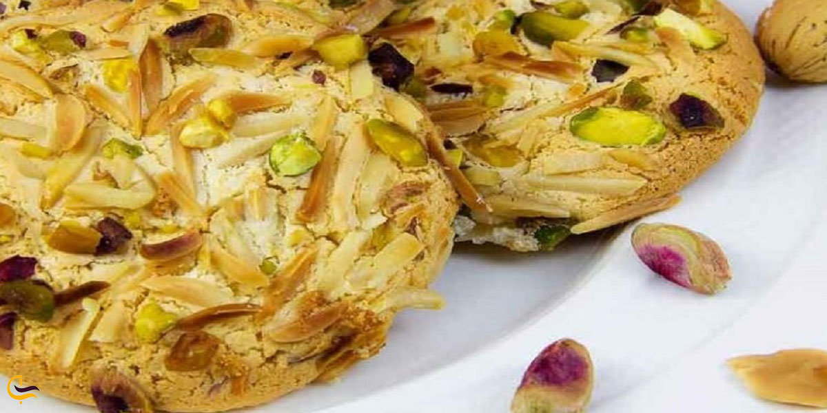 تصویری از شیرینی قرابیه سوغاتی اردبیل