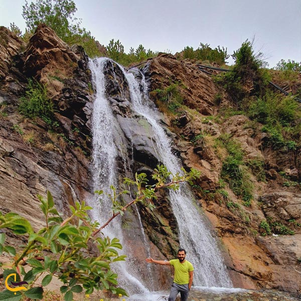تصویری از آبشار روستای افجه