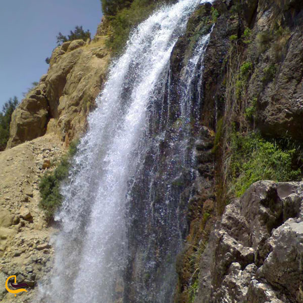 عکس آبشار چکان