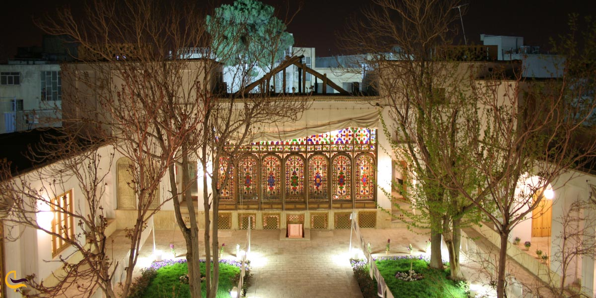 تصویری از بهترین زمان بازدید از خانه مشروطه اصفهان