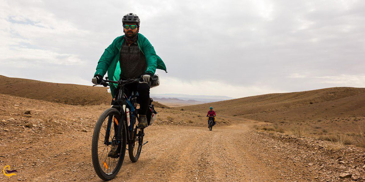 عکس مسیر دوچرخه سواری پارک ملی کویر