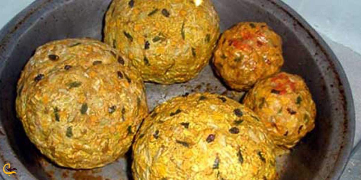 تصویری از کوفته در موزه خوراکی استاد بهتونی