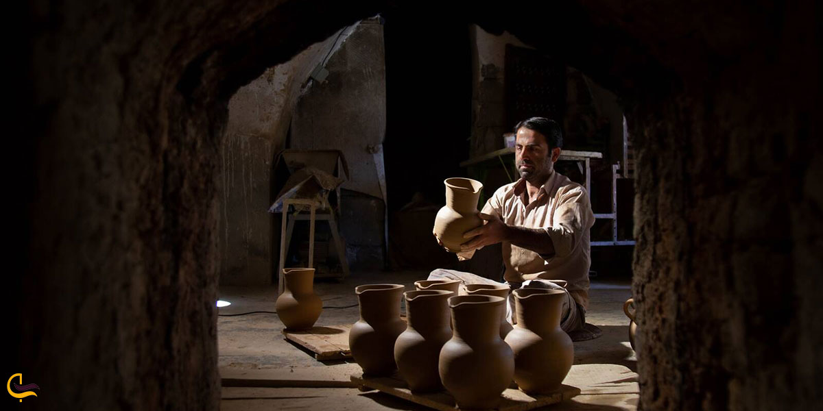 عکس کارگاه‌های سفالگری