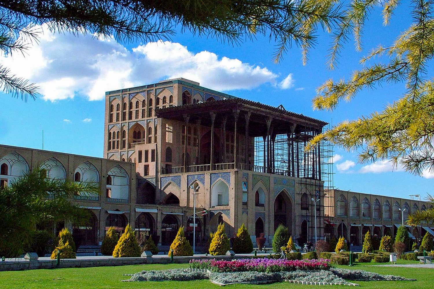 عکس کاخ عالی قاپو اصفهان