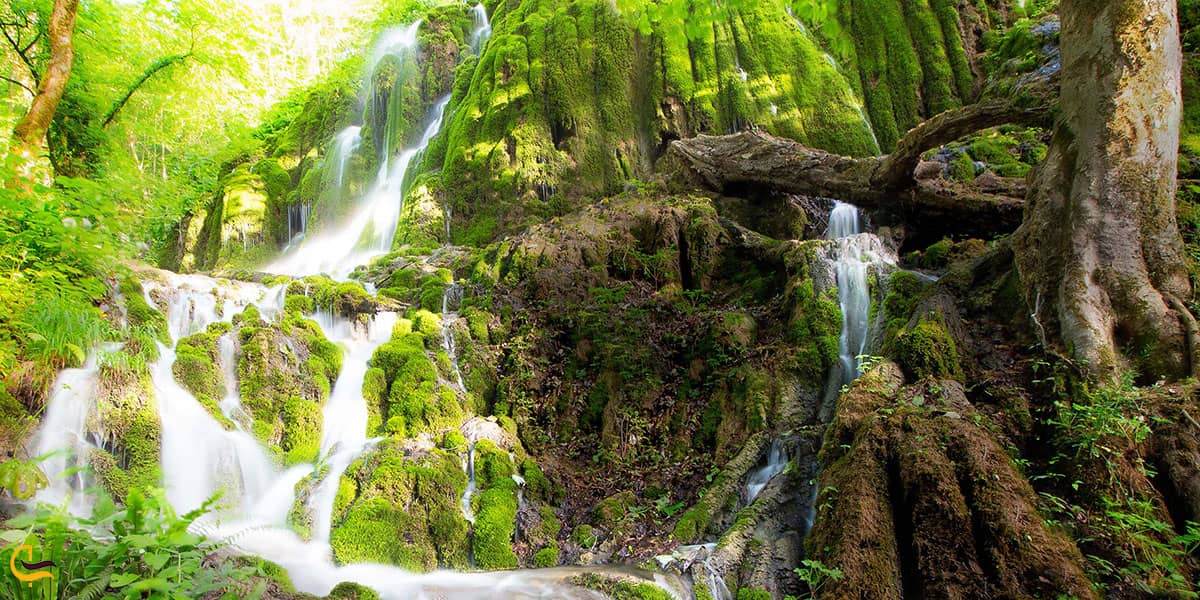 عکس سرچشمه آبشار اوبن