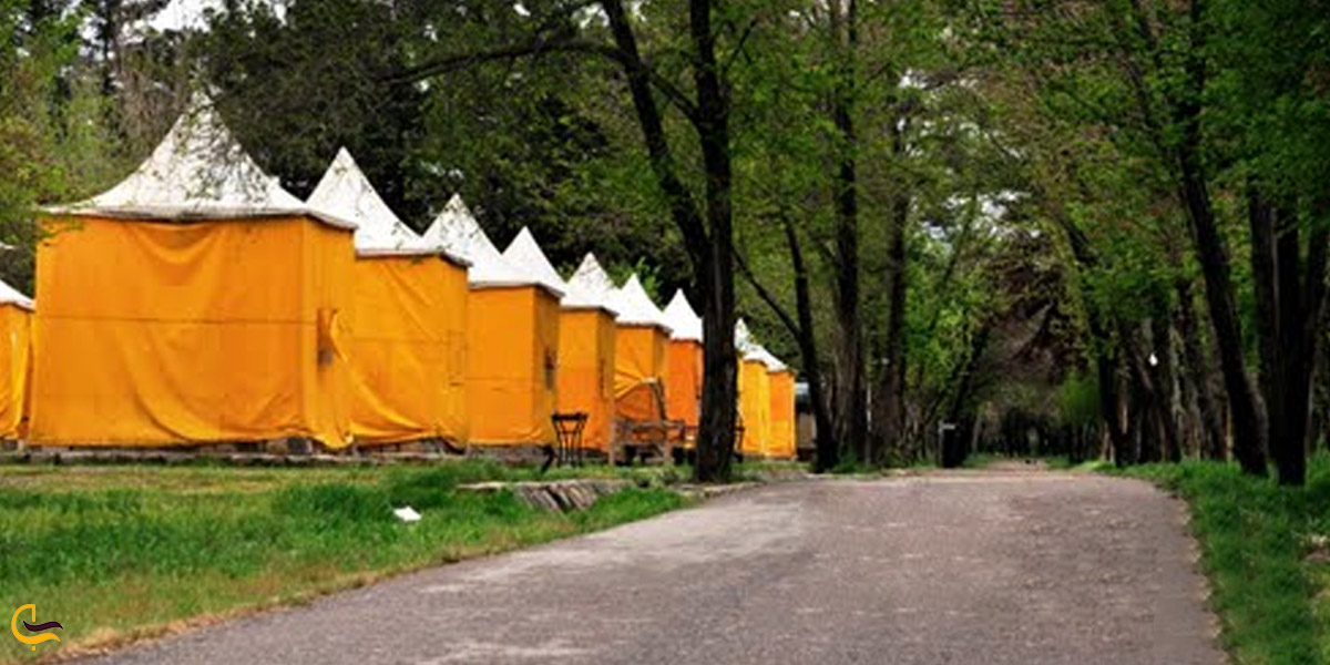 تصویری از چادر و آلاچیق‌ های پارک بابا قدرت