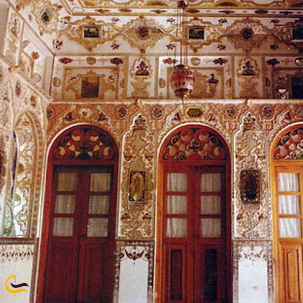 تصویری از خانه مویدی