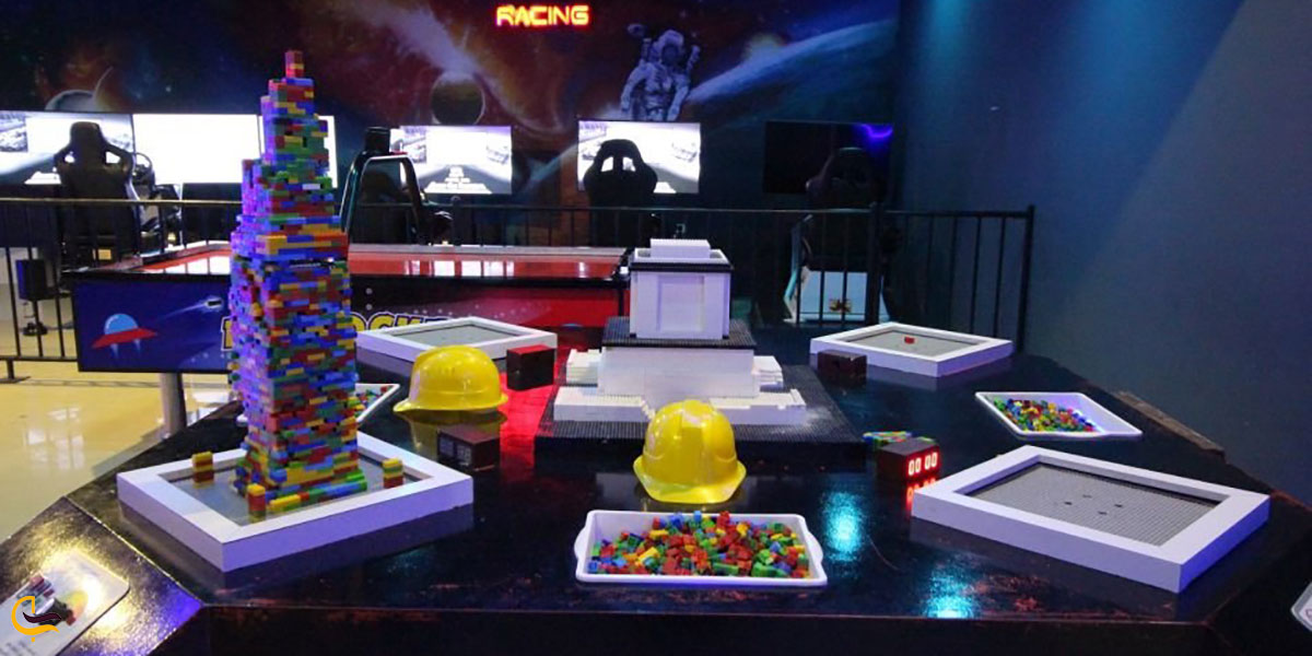 عکس شبیه‌ساز زمین ‌لرزه در پارک علمی پروفسور بازیما