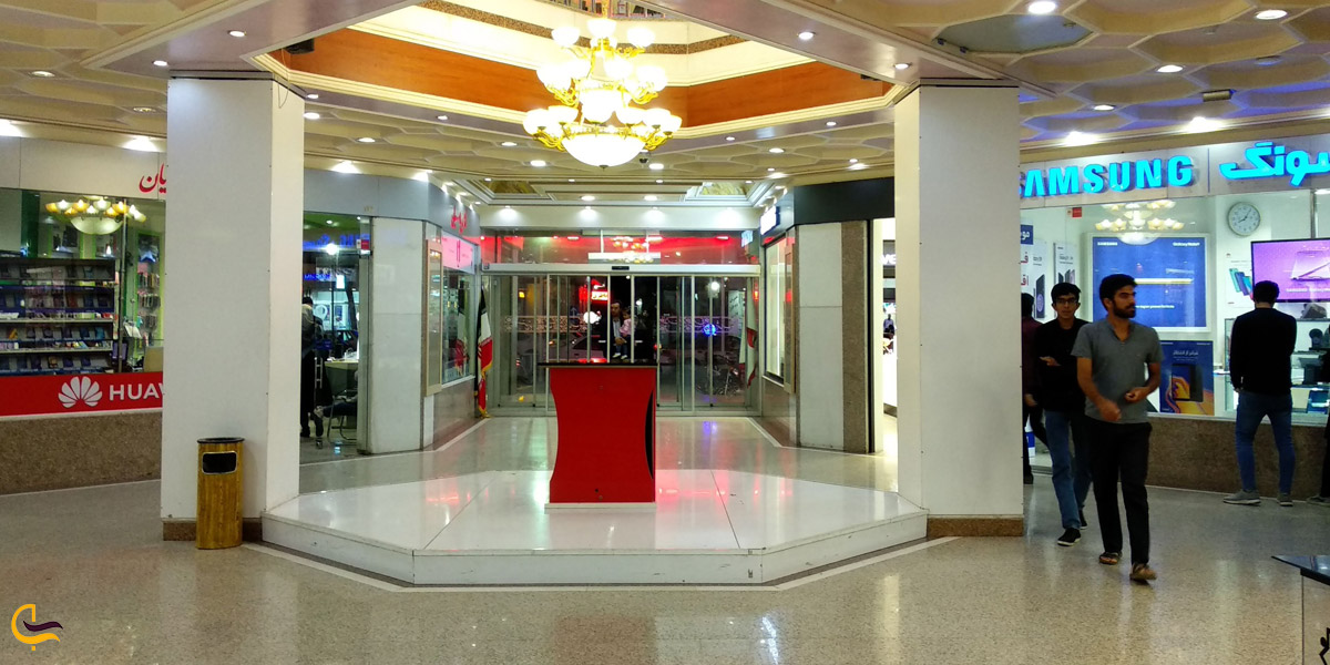 تصویری از مجتمع تجاری شهاب یزد