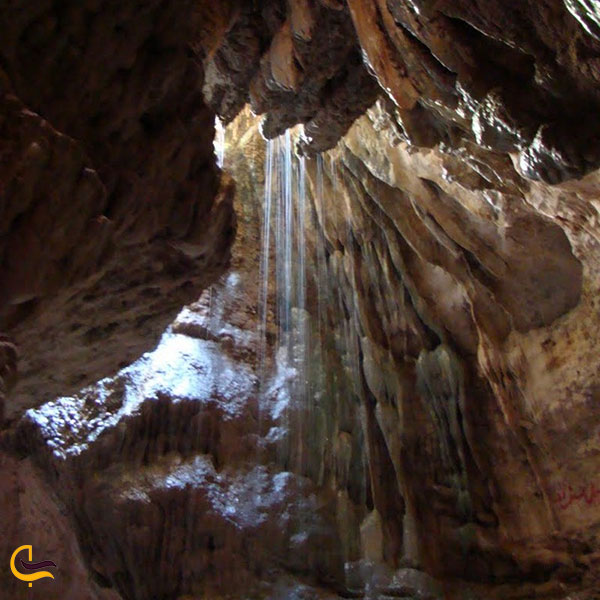 عکس قندیل‌های غار زینگان مهران